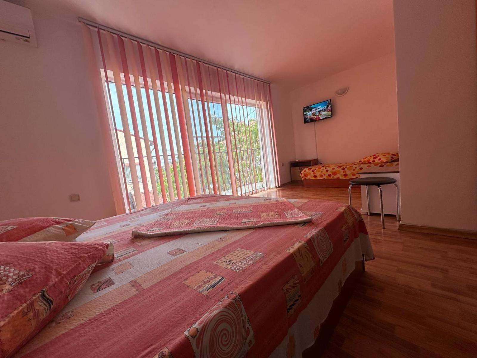 Vila Lucy Costinesti Hotel ภายนอก รูปภาพ